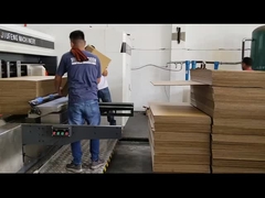 Slotter Flexoプリンターはダイ カッタ